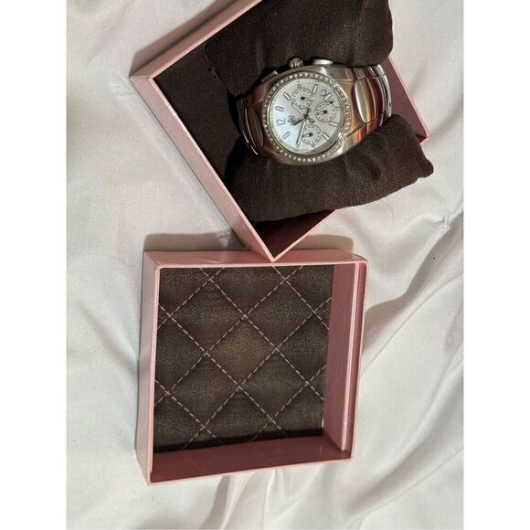 Vintage y2k OG Juicy Couture stainless steel band cronograph crown charm watch i - Picture 2 of 8